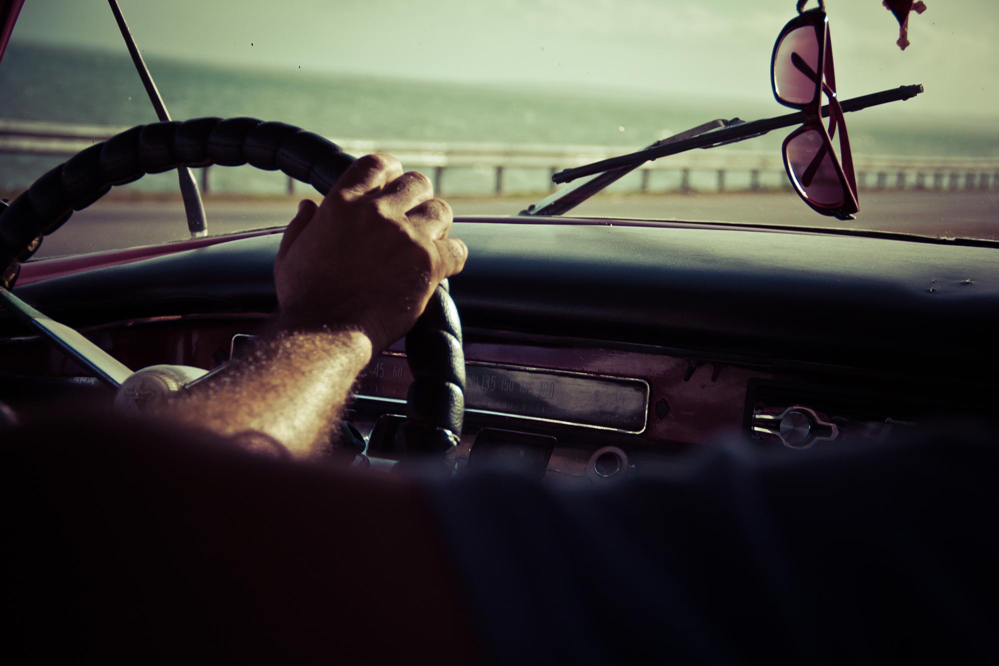 10 Tips to Make Your Next Road Trip Not Suck